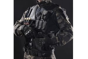Vojni borbeni taktički prsluk KAM39 u RODANDGUN trgovini.