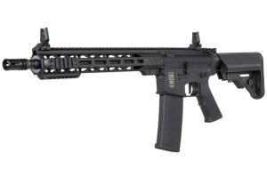 Airsoft replika u rodandgun trgovini.